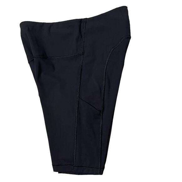 Athleta Ultimate Stash Pocket 7" Biker Shorts Black
Size XS - Picture 10 of 11